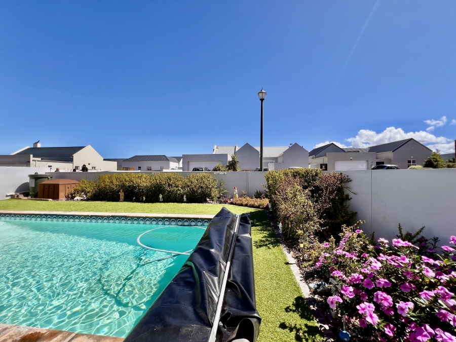 3 Bedroom Property for Sale in Laguna Sands Western Cape